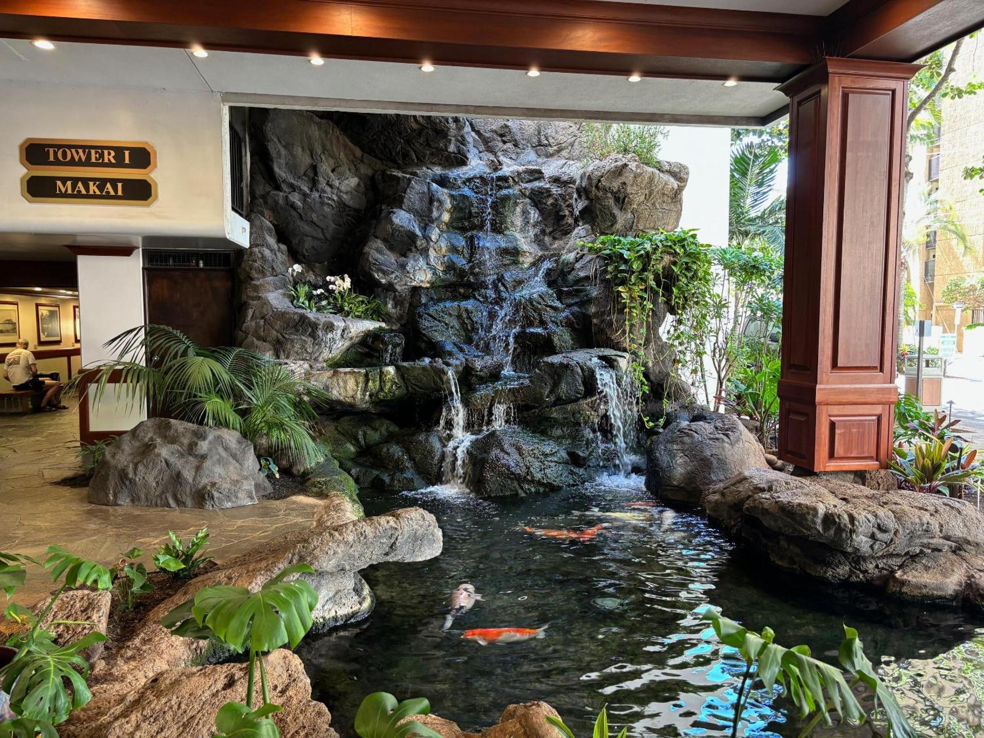 Waikiki Banyan Ohana * Honolulu